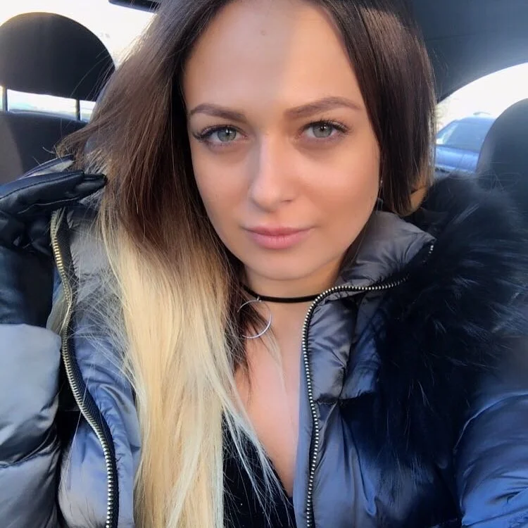 Live sex webcam photo for mirrame #292984774