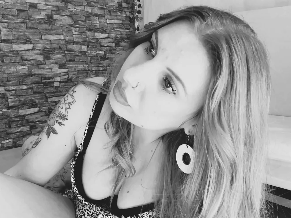 Rosy_Pink Chat XXX offline