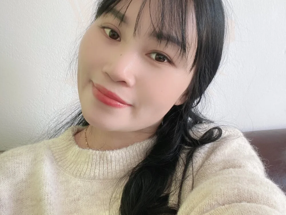 Alice-sexy98 离线XXX聊天