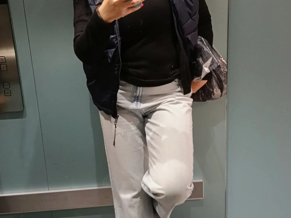 Charming_Rosse Chat XXX offline