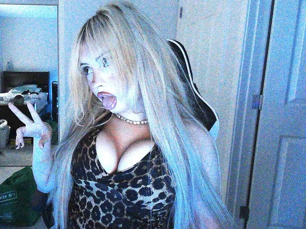 livxo offline XXX-chat