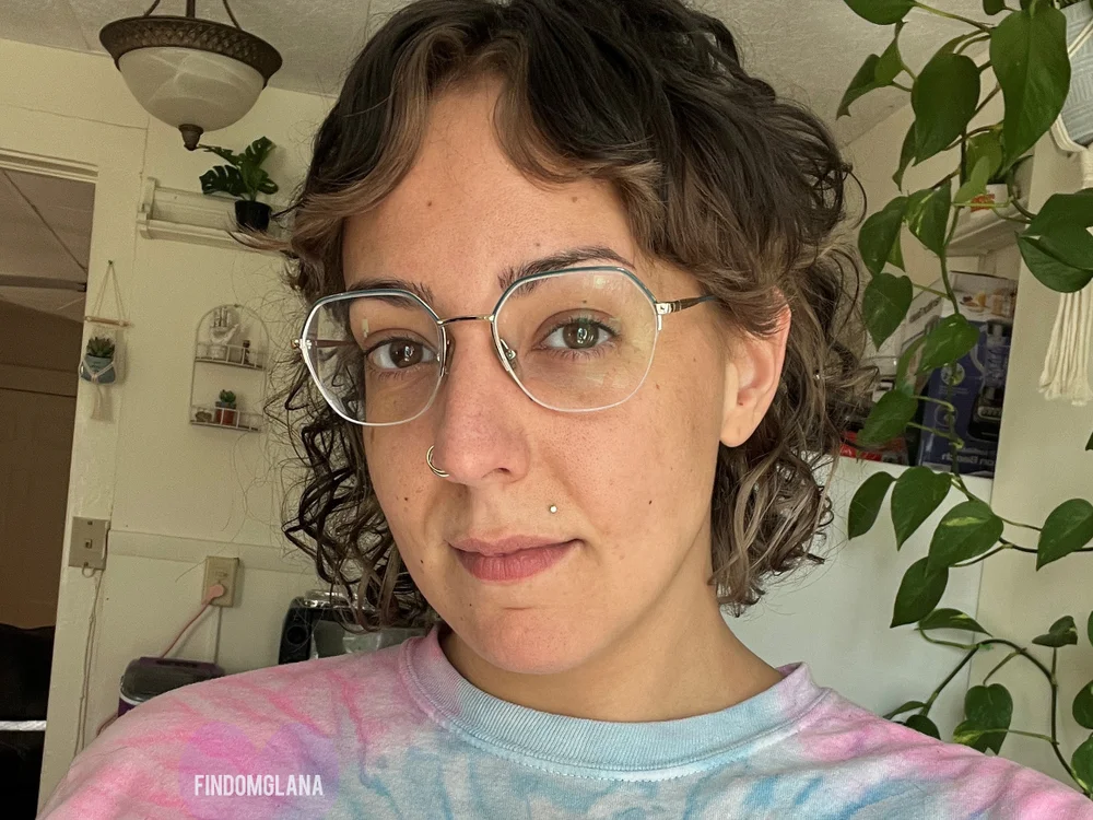 LovelyLana7's Offline XXX Chat