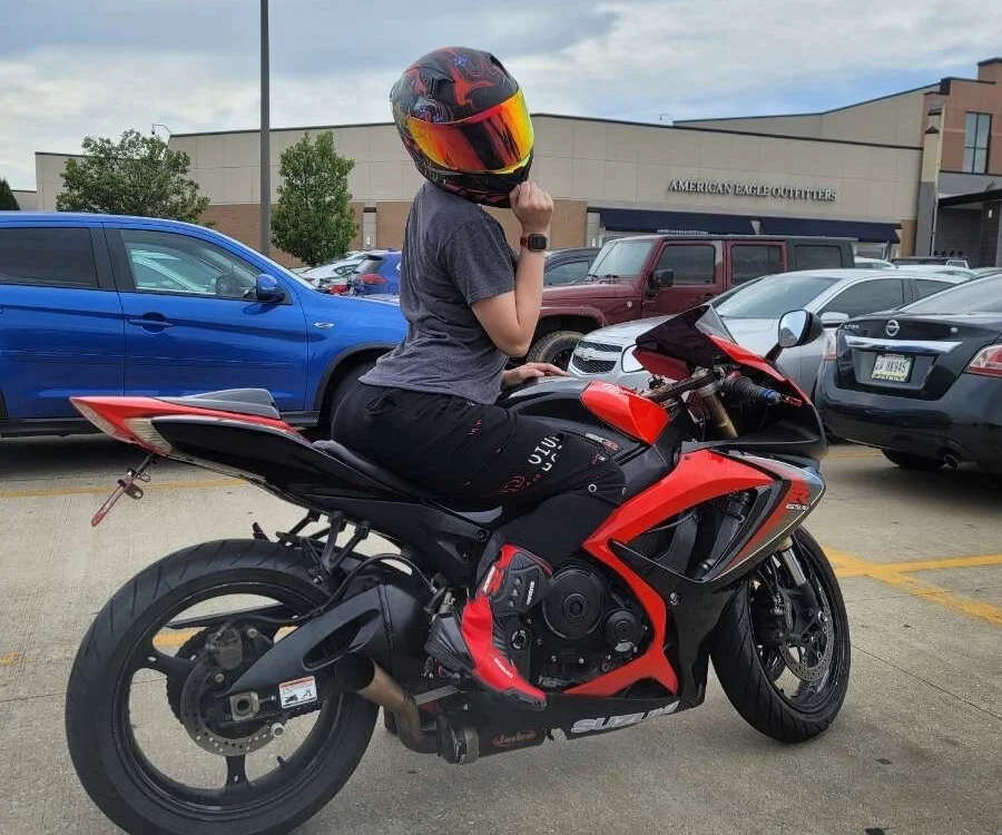 devinharmony's Offline XXX Chat