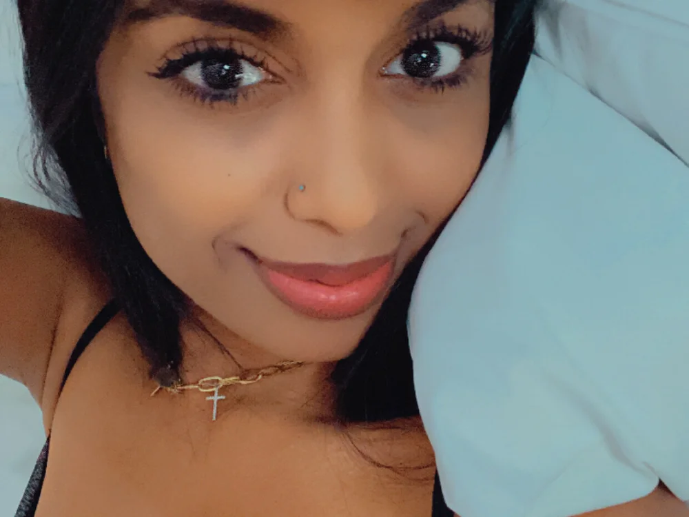 DimplesM's Offline Chat Room