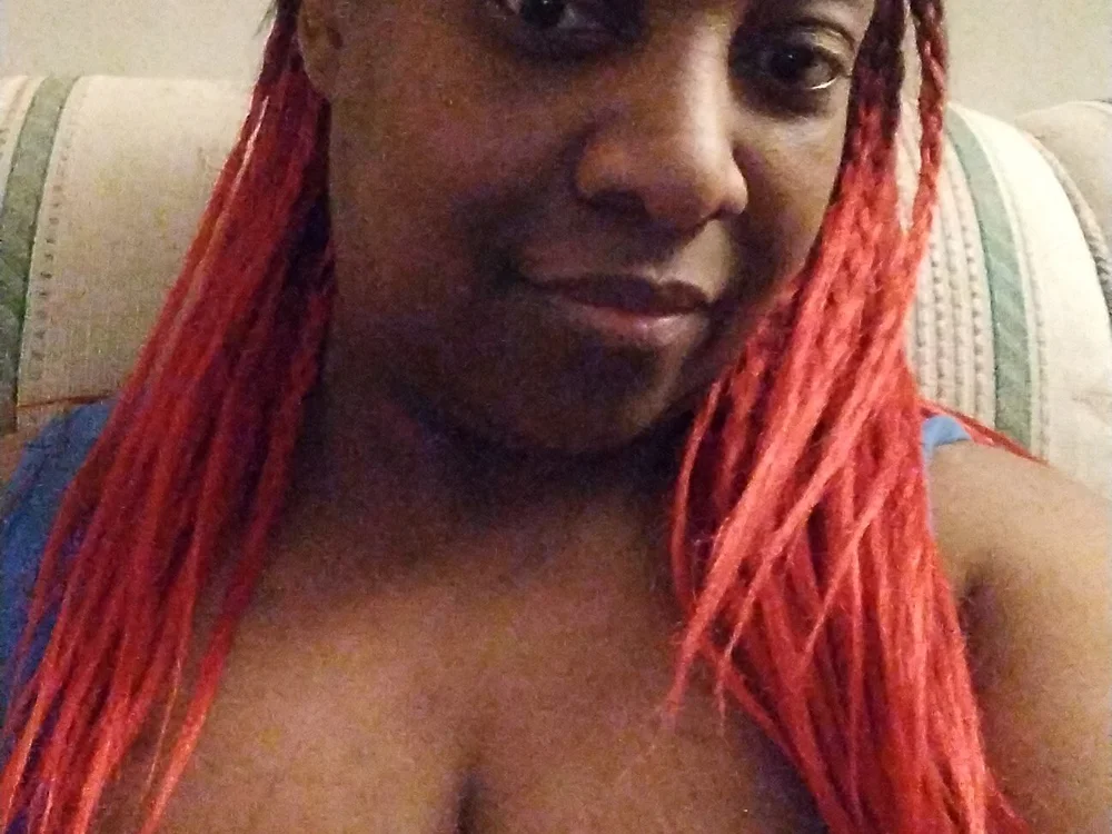 MsAllantra's Offline Chat Room