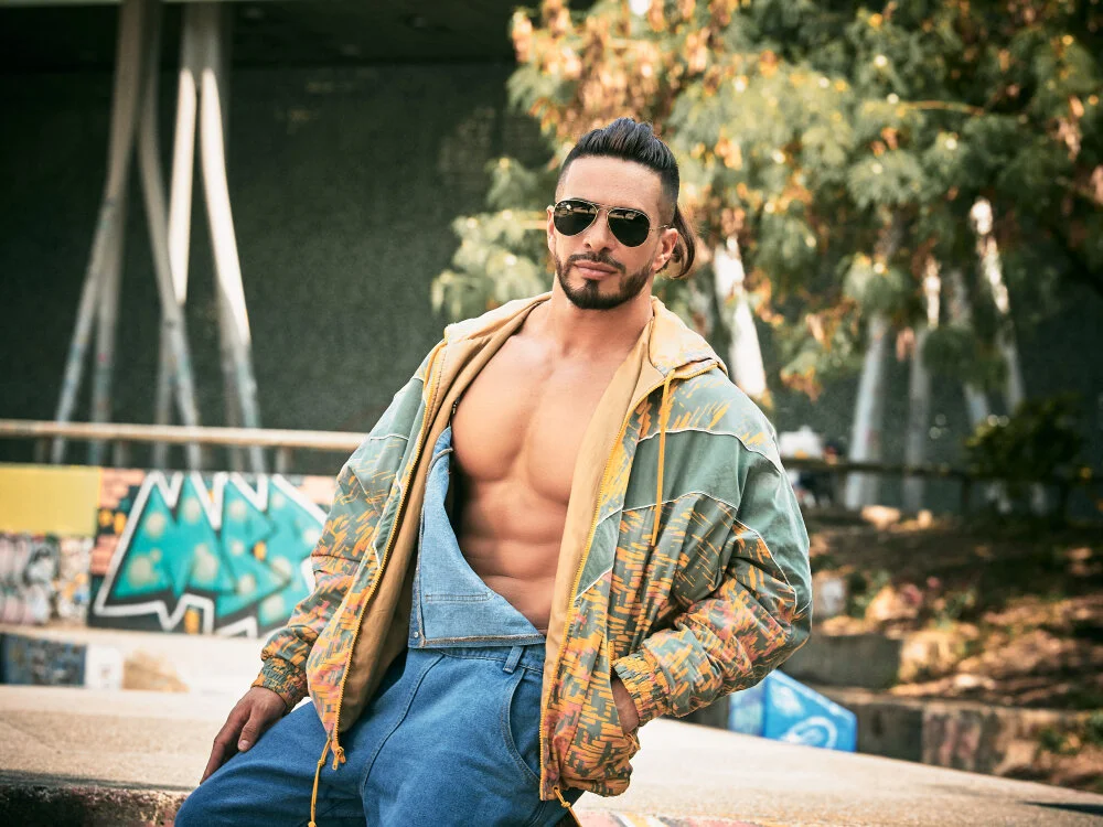 aron-bulgarelli: συνομιλία ΧΧΧ εκτός σύνδεσης