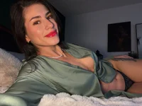 Model Alyonaqueen_
