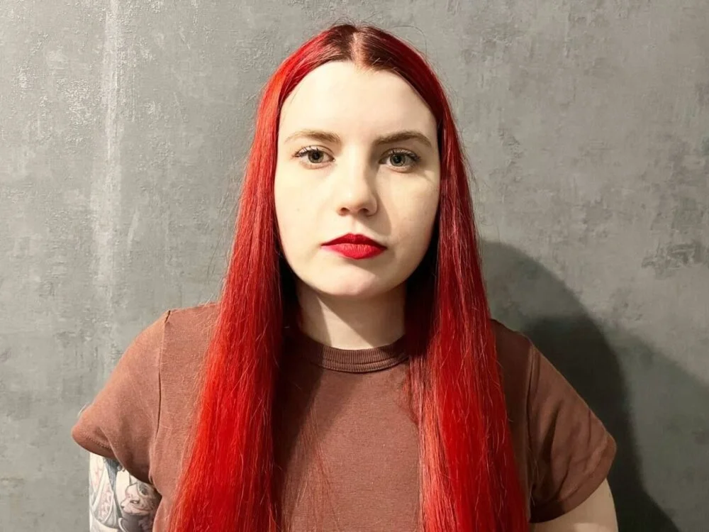 ArielWormy offline XXX-chat