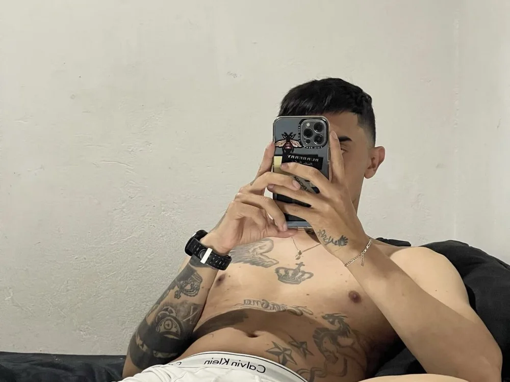 Williamlo's Offline Chat Room