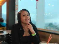 kendal1_ লাইভ XXX চ্যাট