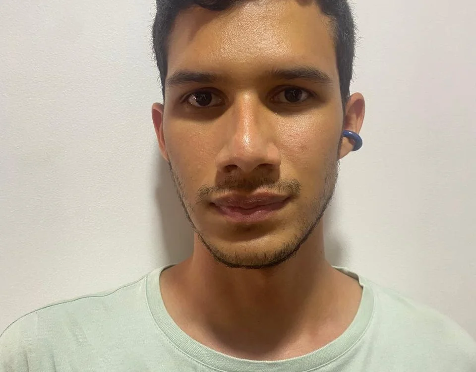 the_curved_Cock1 offline chatrum