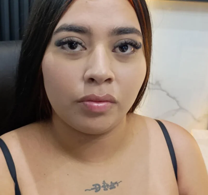 Kendall-fox1 Offline XXX Chat