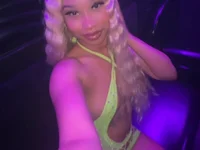 nikkiibabby