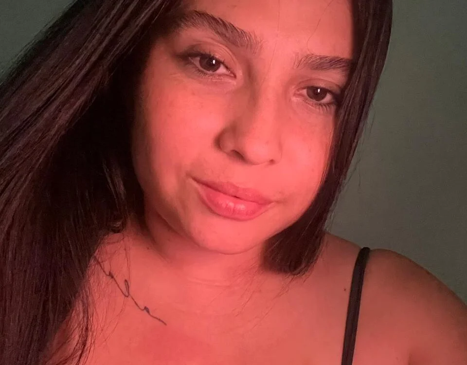 dulce_sweett Offline XXX-chat