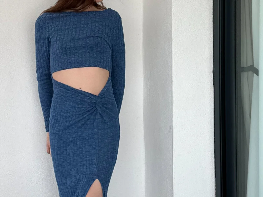 sophiamlf's Offline XXX Chat