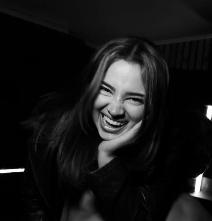 AliceVelvet_ offline XXX-chatje