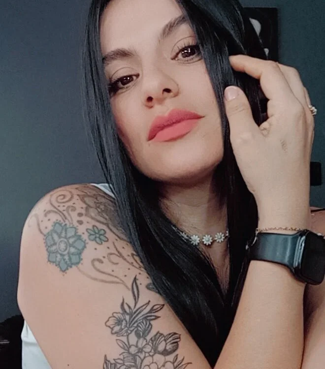 IsabelCardona_'s Offline XXX Chat