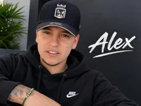 alexdemo299's webcam live show