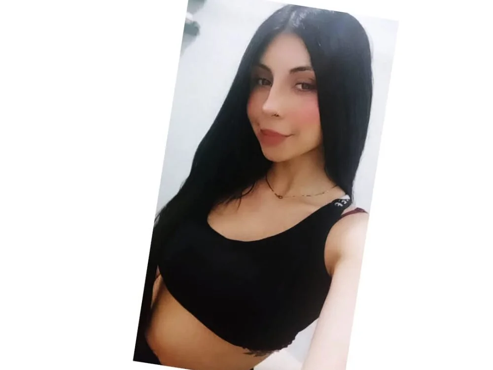 MissVelvetStar Chat XXX offline