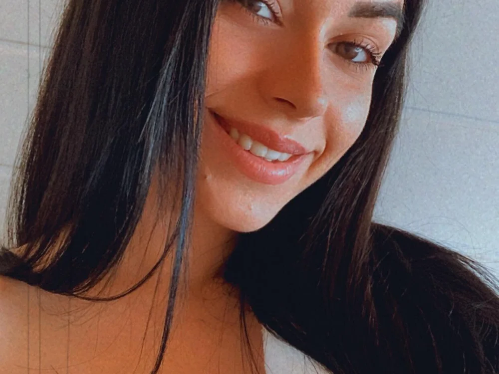 Ashley_AS' Offline Chat Room