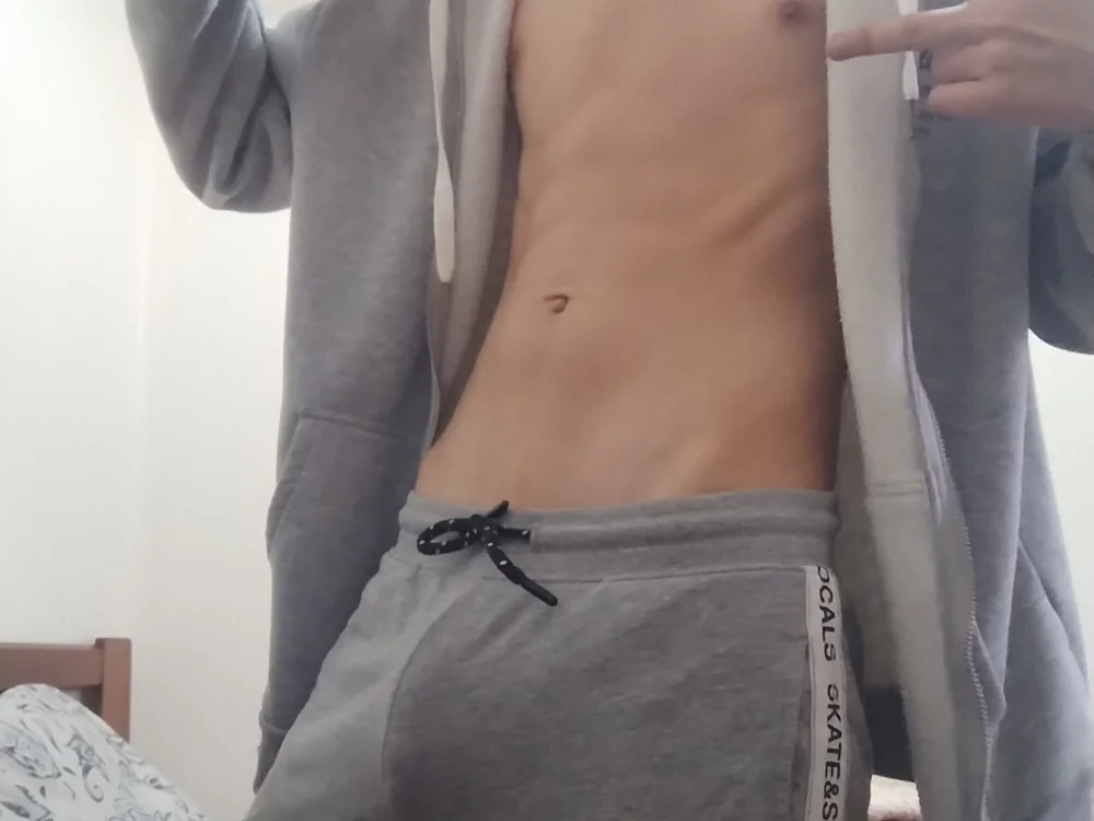 skinnyjacky offline chatrum