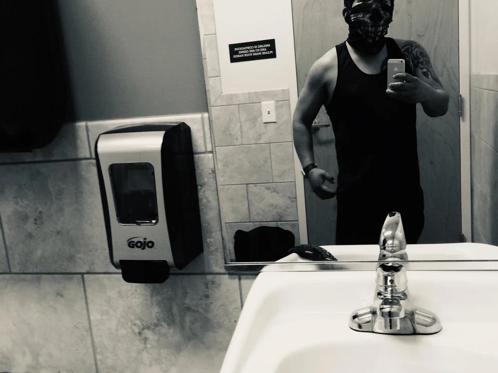 OverfullDamask's Offline Chat Room