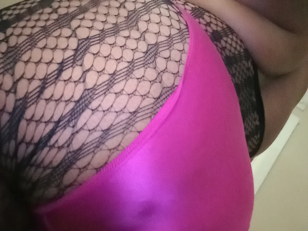 Offline chat soba modela ReddGoddess