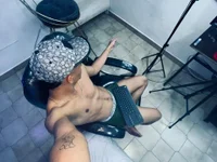 Ares_DAMM's webcam live show