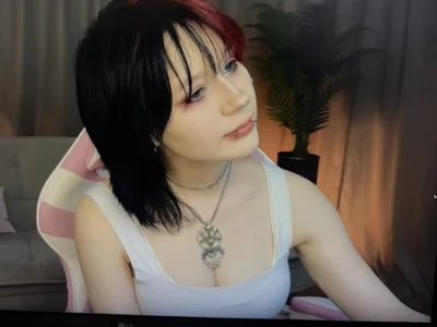 GigiTaf Female Smallaudience Nude Cam