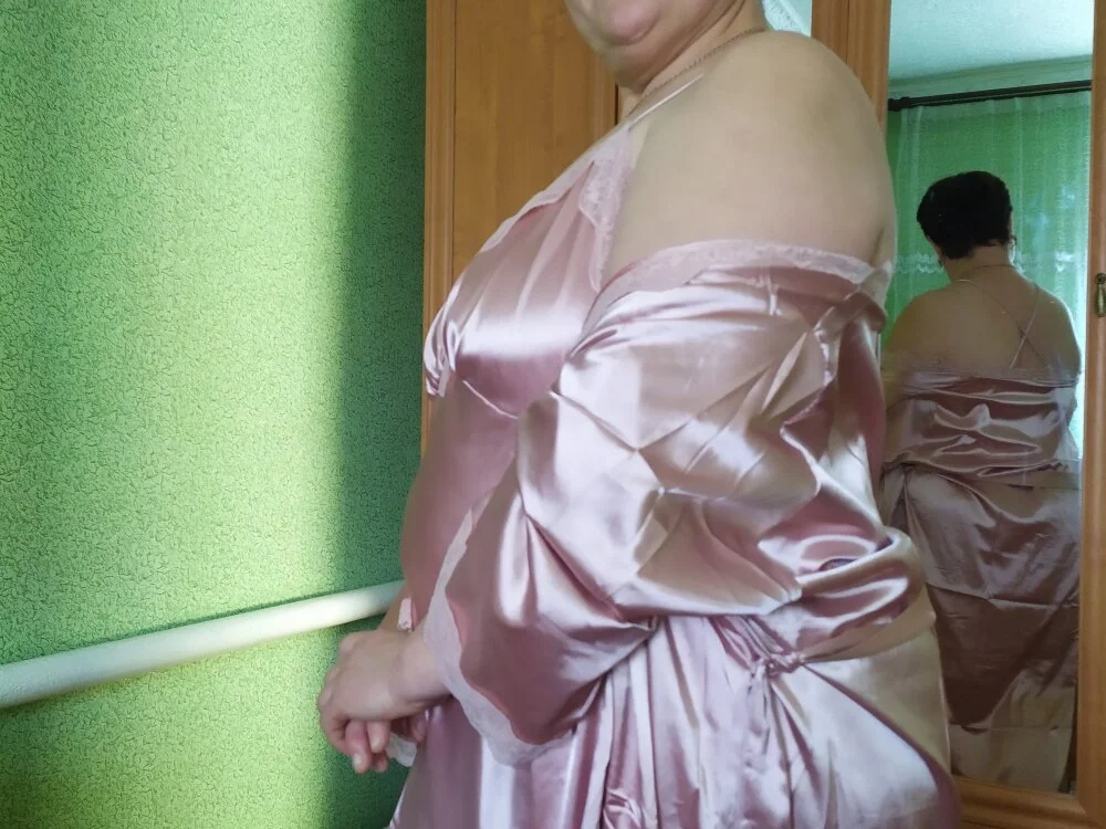 ElzaJewel Offline XXX Chat