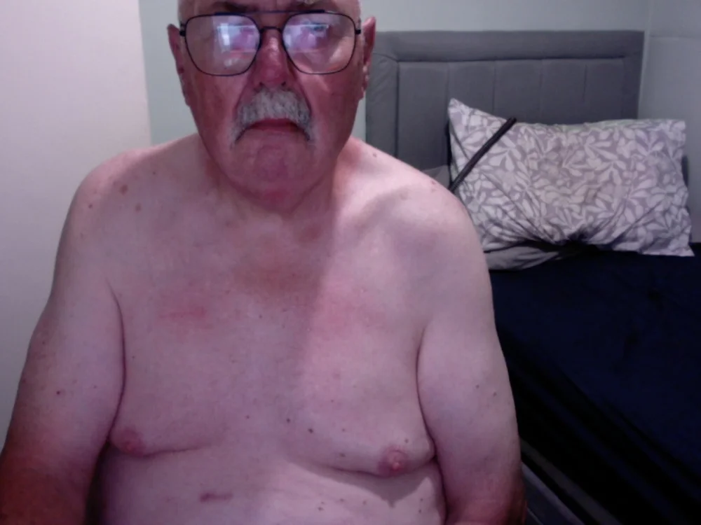 Thrillseeker2 Adlı Modelin Çevrimdışı XXX Sohbeti