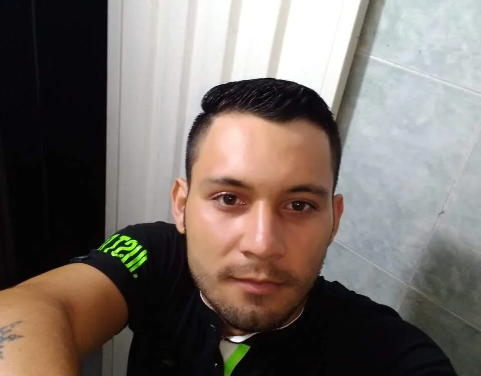 Offline XXX chat modela body_x29