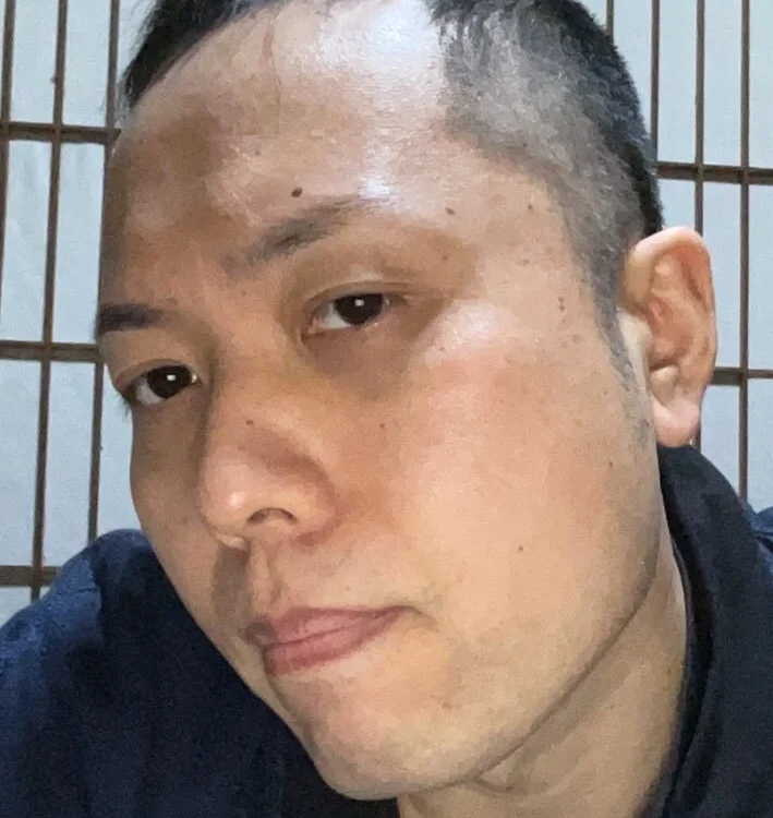 Satousan2025's Offline XXX Chat