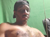 BrownSkinGuy420 — LIVE on Stripchat