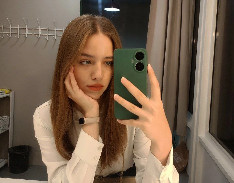 CatherineBrayton's Offline Chat Room