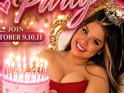 Soyemi Female Bigass Online Webcam Striptease