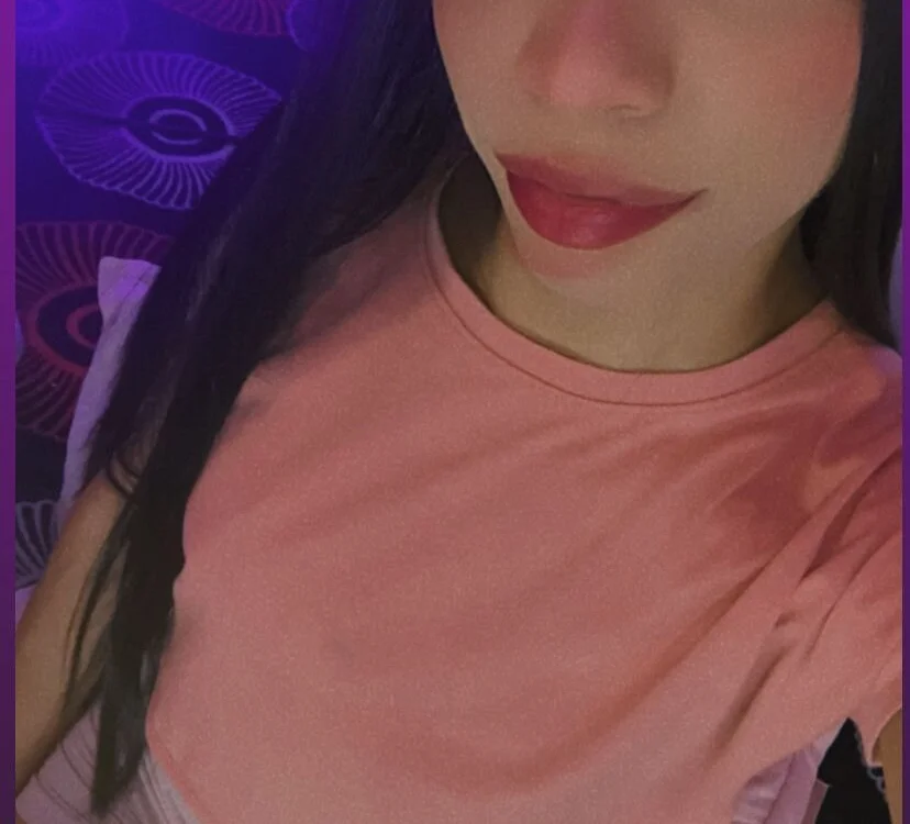 Sweet_Michelleprincess' Offline XXX Chat