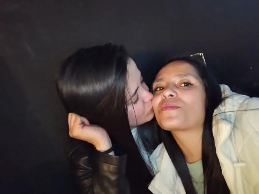 goldentemptationcs offline XXX-chat