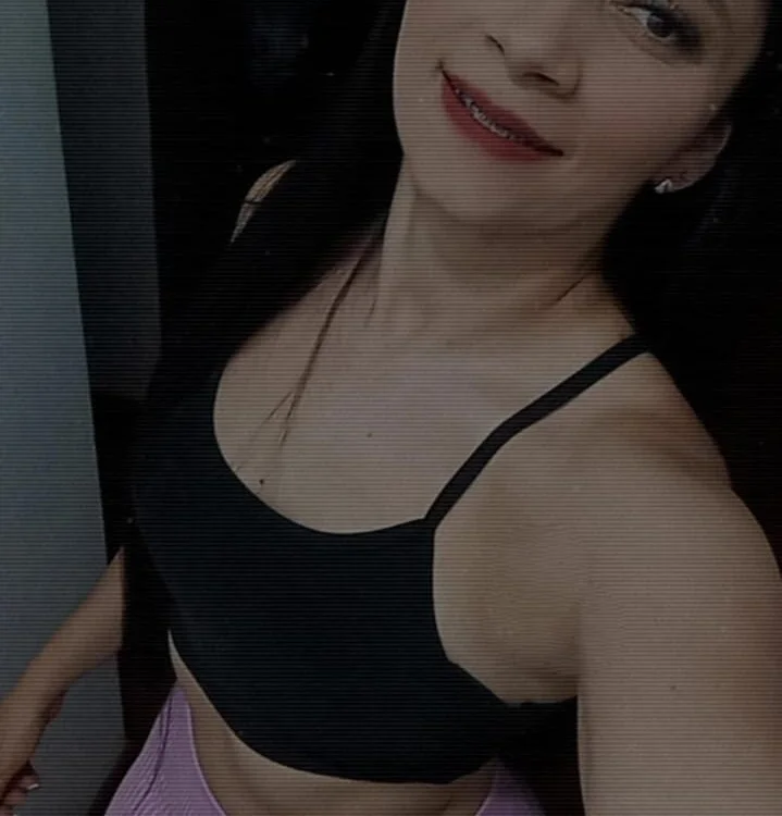 KARLA_SEX00's Offline XXX Chat