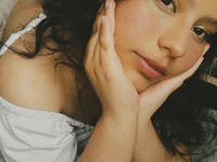 vaioletpoet's webcam live show