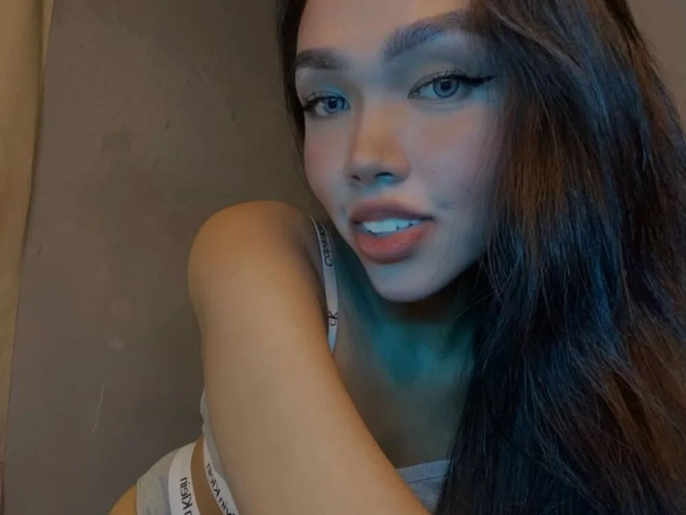 water_lily28 Offline XXX-Chat