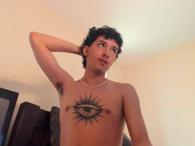 santi_young_twink profile