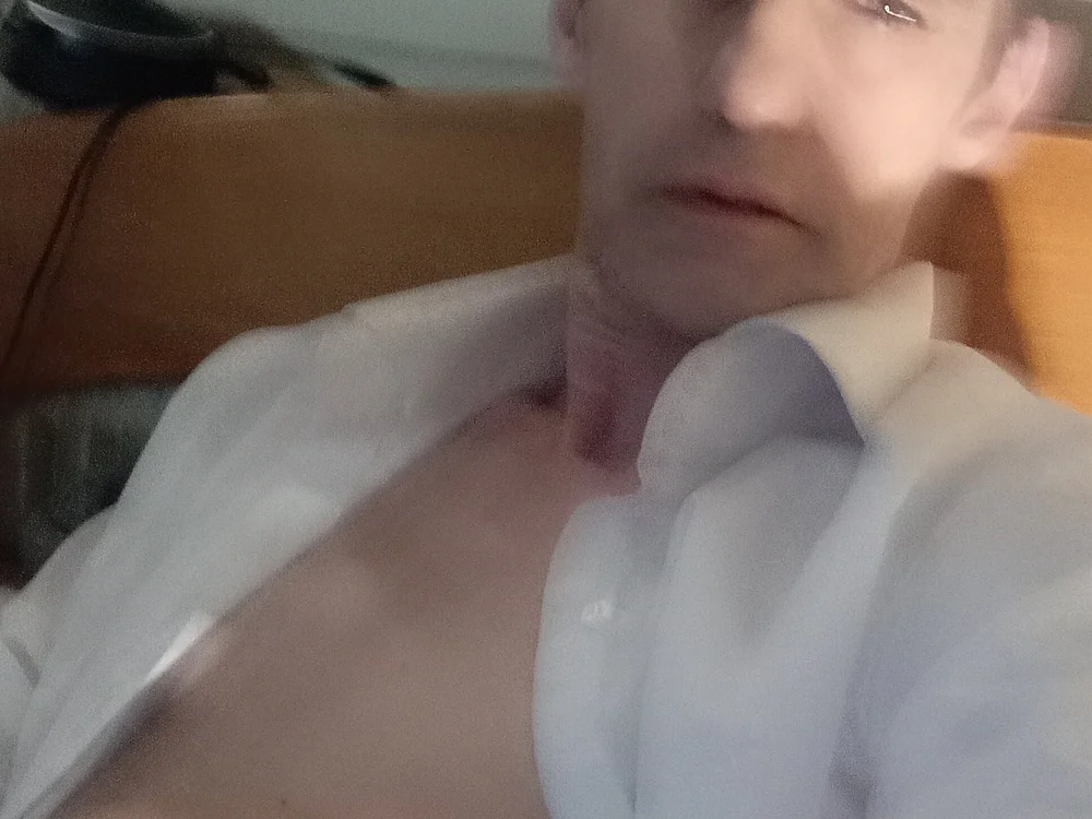MON_PETIT_CHAT Obrolan XXX Offline