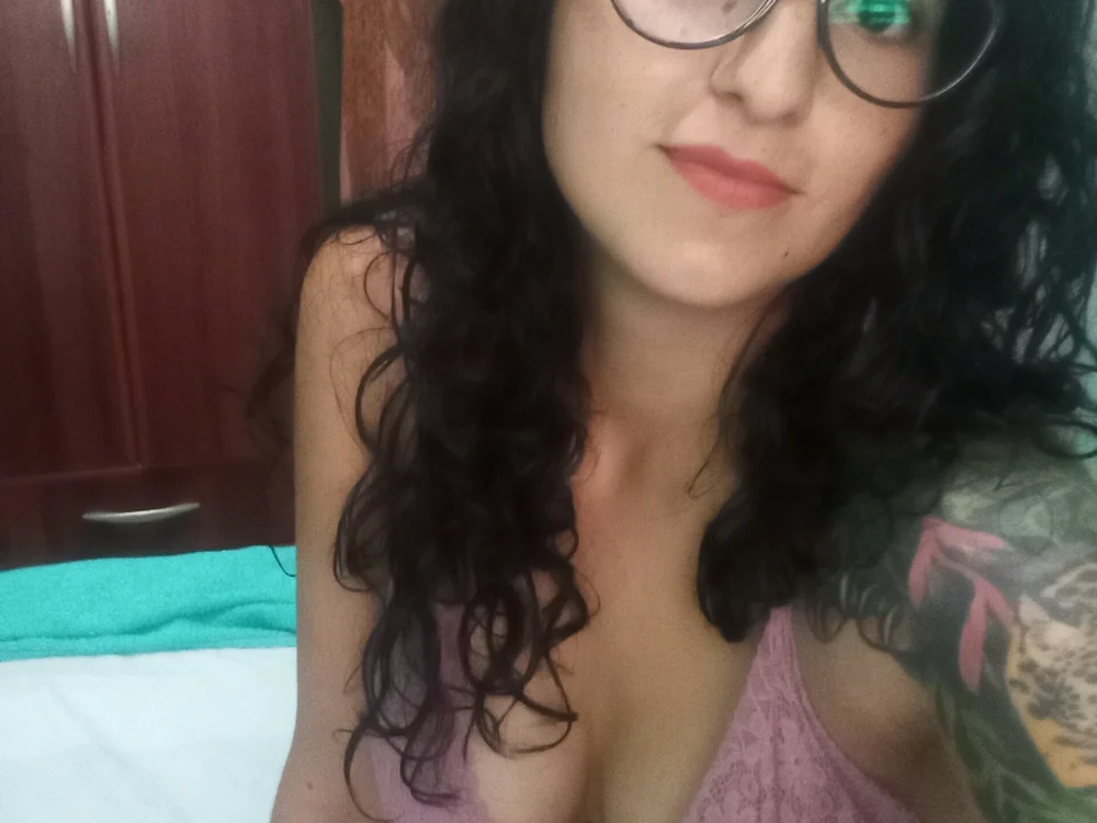 Amazonas369's Offline Chat Room