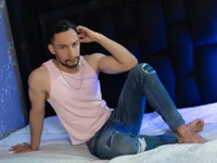 TyagoRoberts_'s webcam live show