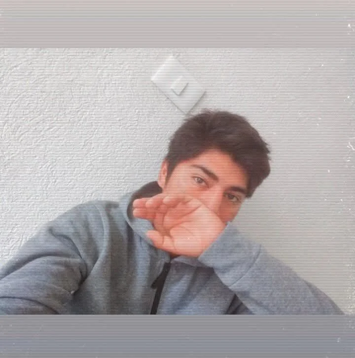 ห้องแชทออฟไลน์ของ yahir_hot