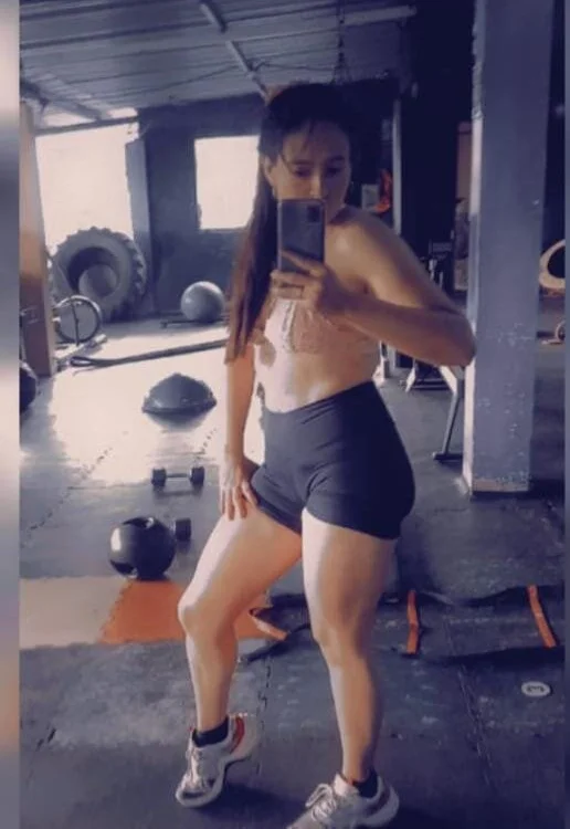 Darezca_hott_10's Offline XXX Chat