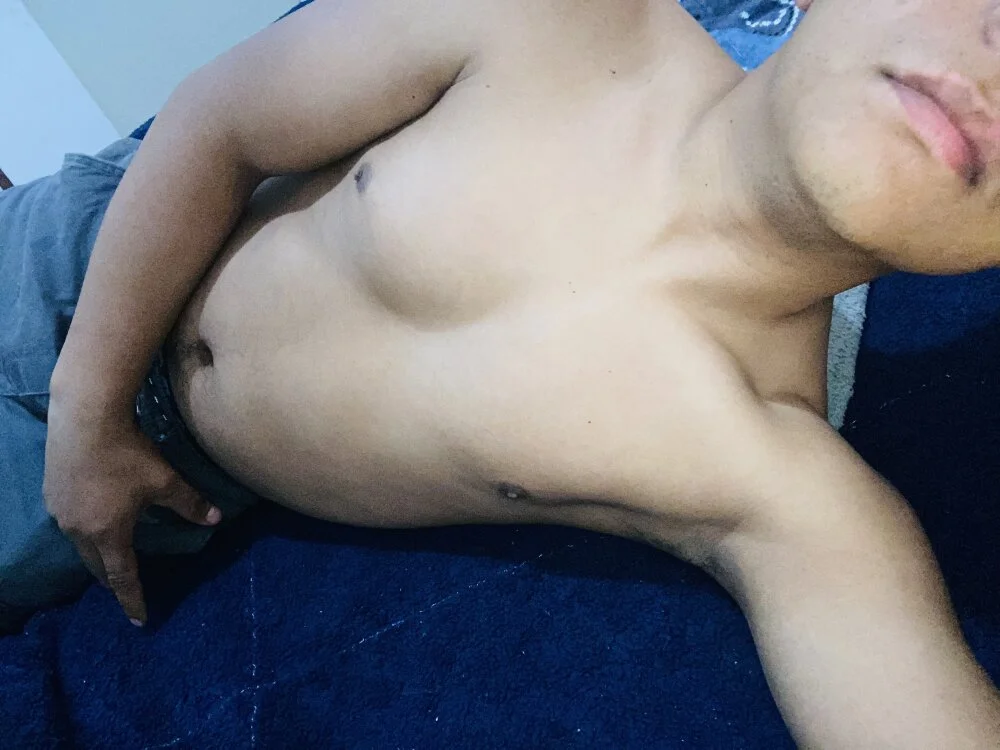 labiosrojos03 離線 XXX 聊天