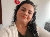 Thaliana_Caetani_'s Offline Chat Room