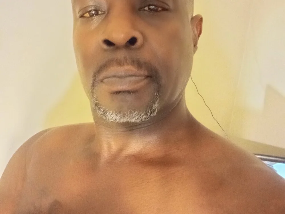 Офлайн-чат XXX macnificent1fr